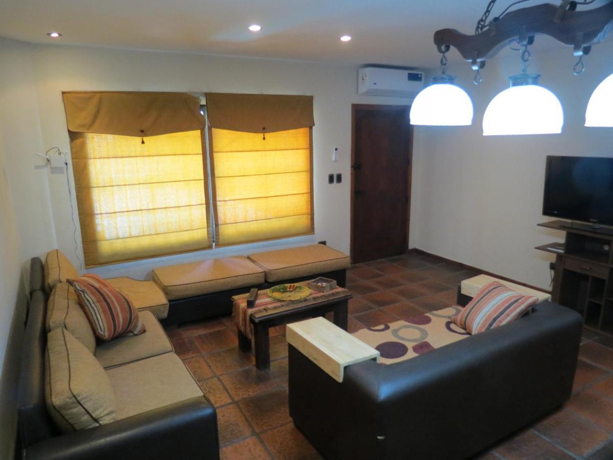 Quinta Montana: Central Family Villa with Pool Mendoza Exterior photo