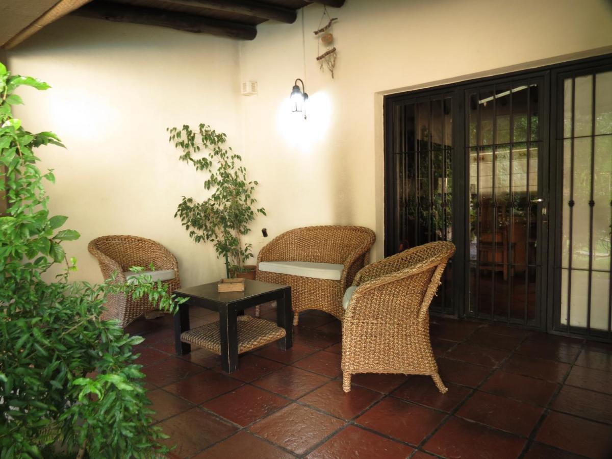 Quinta Montana: Central Family Villa with Pool Mendoza Exterior photo